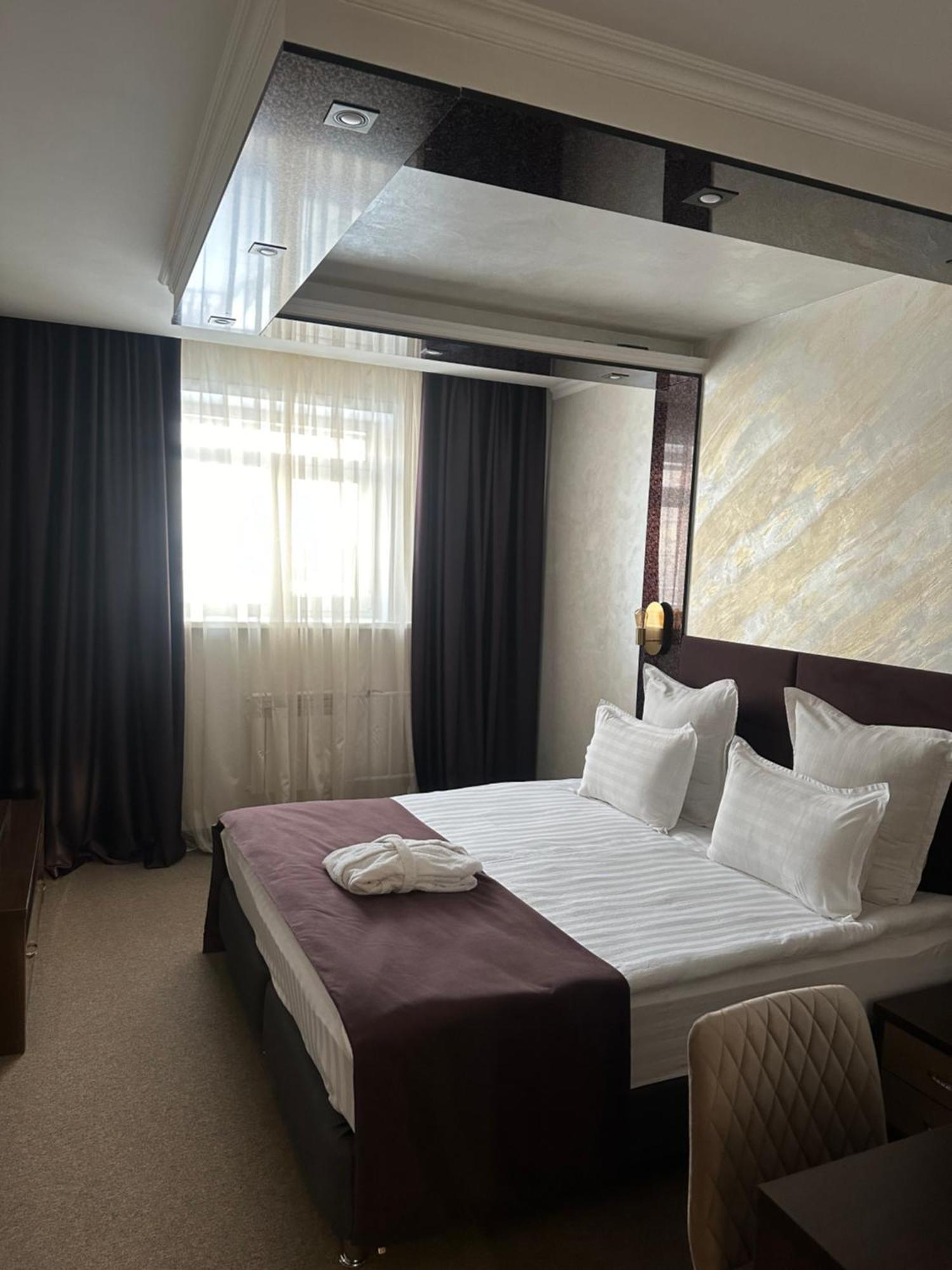 Mereke Hotel Ustʼ-Kamenogorsk 외부 사진