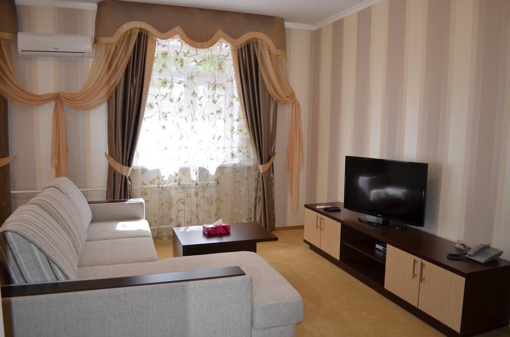 Mereke Hotel Ustʼ-Kamenogorsk 객실 사진