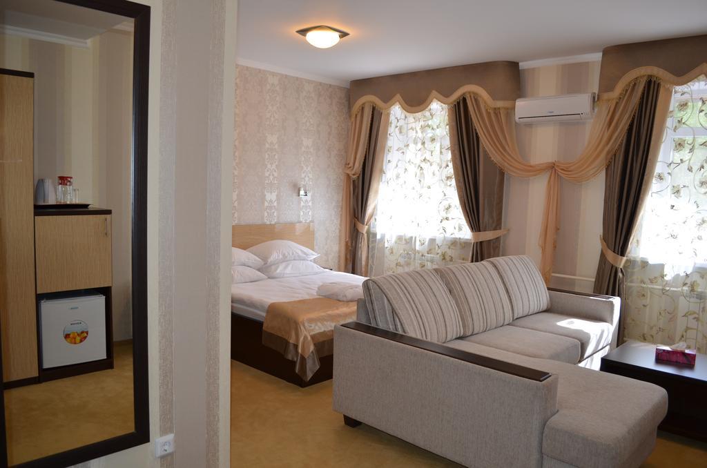 Mereke Hotel Ustʼ-Kamenogorsk 객실 사진