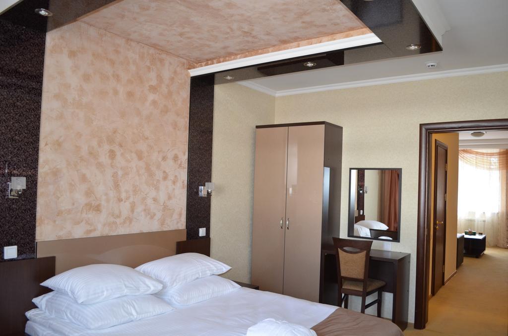 Mereke Hotel Ustʼ-Kamenogorsk 객실 사진