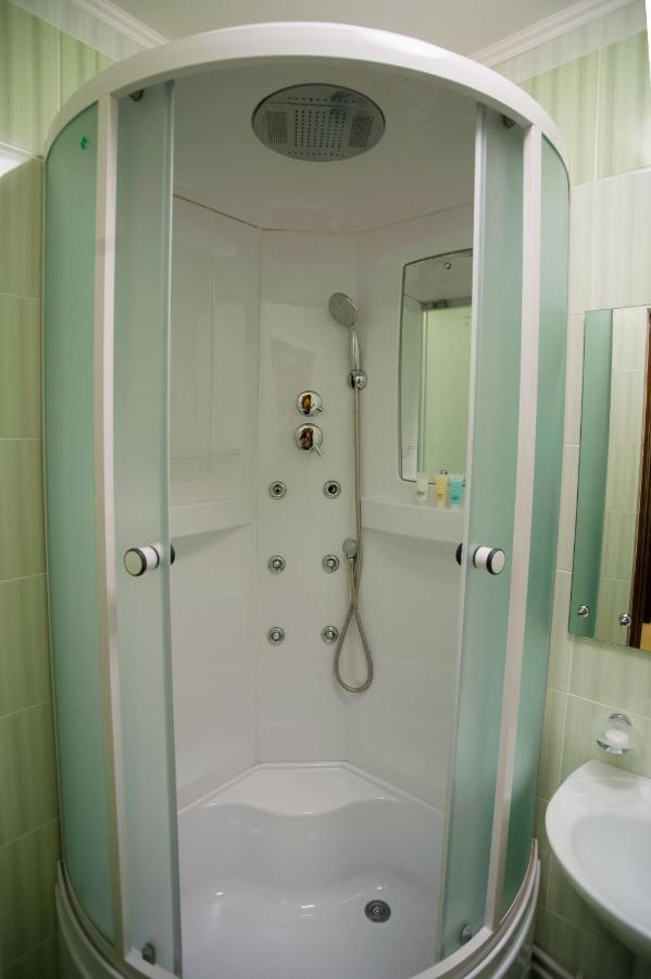 Mereke Hotel Ustʼ-Kamenogorsk 외부 사진