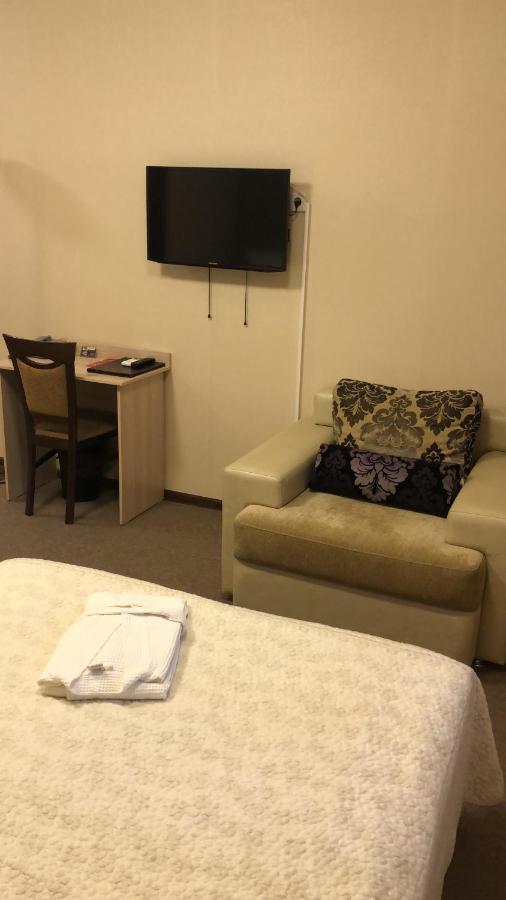 Mereke Hotel Ustʼ-Kamenogorsk 외부 사진