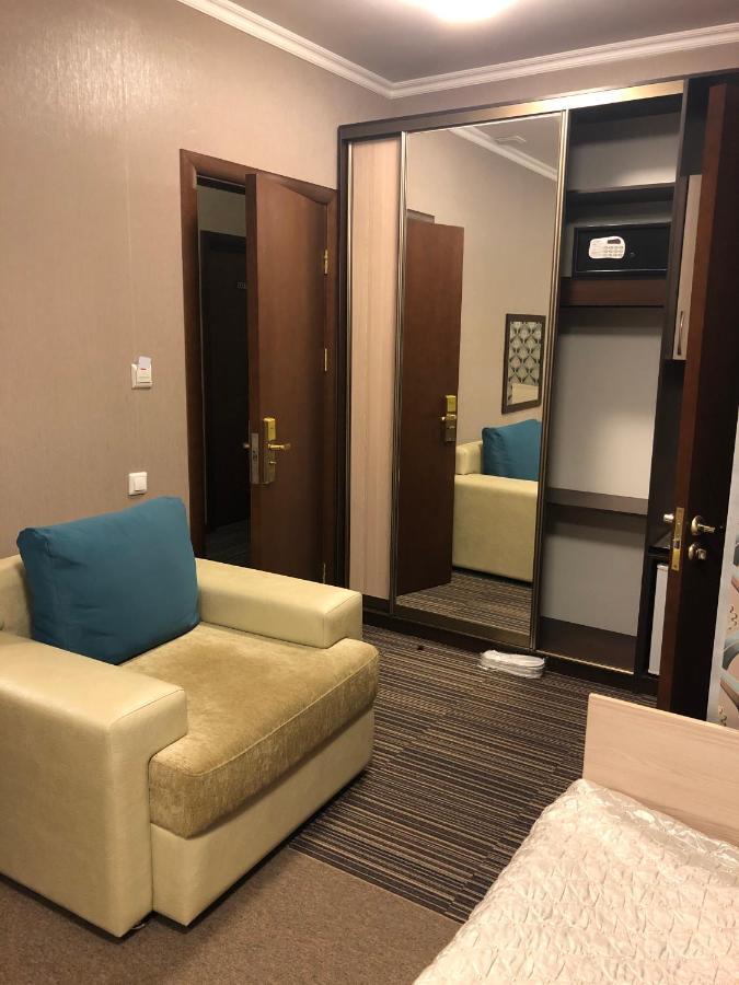 Mereke Hotel Ustʼ-Kamenogorsk 외부 사진