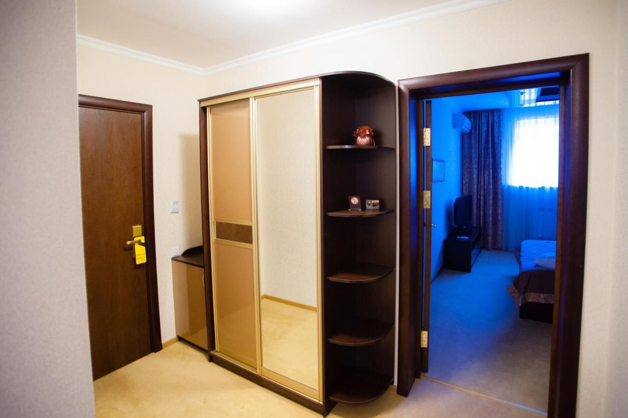 Mereke Hotel Ustʼ-Kamenogorsk 외부 사진